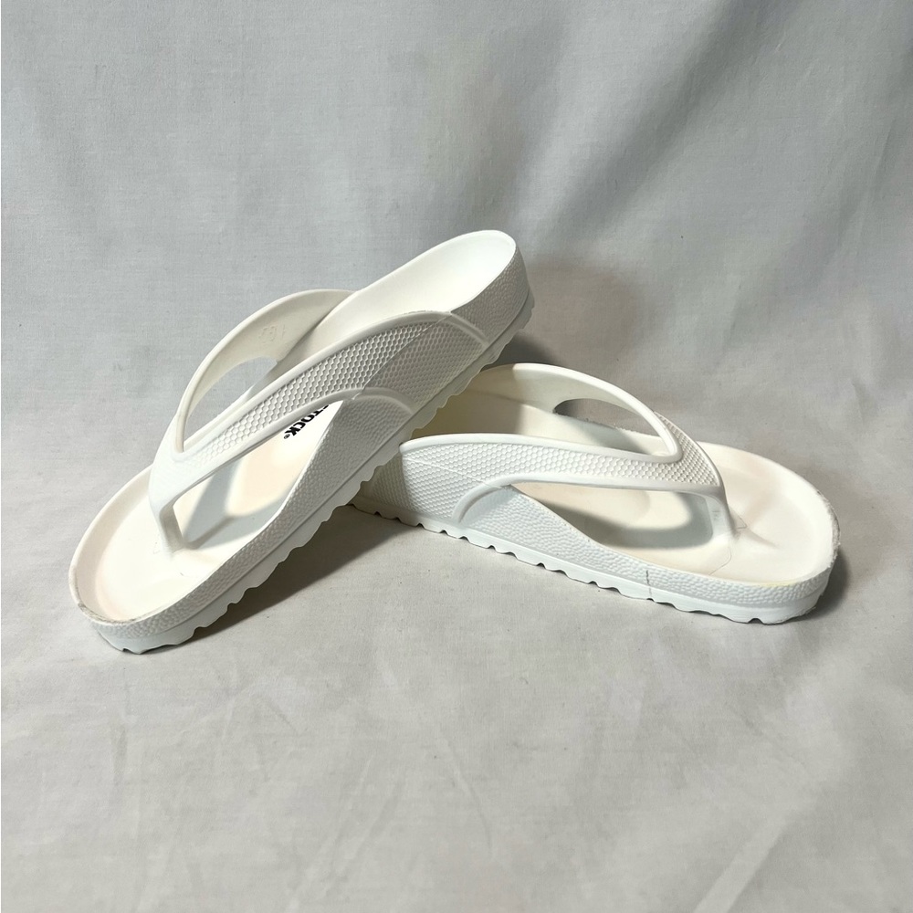 Birkenstock Honolulu Lightweight Slip On Sandal Flip Flops